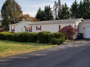 17 Oak Ave, Newark, DE 19711