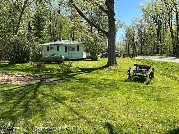 3rd image of 5720 Sargent Rd