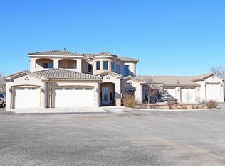 909 N 10th St, Belen, NM 87002