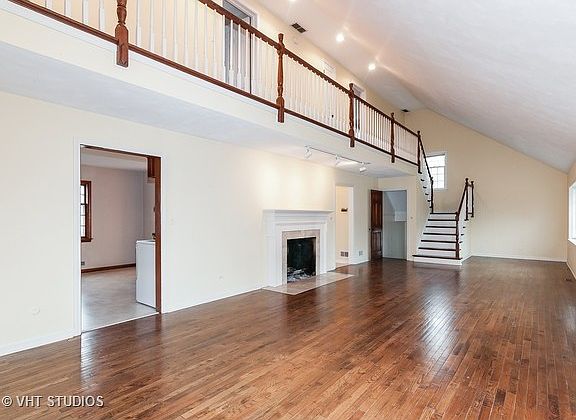 2nd image of 920 Doral Dr