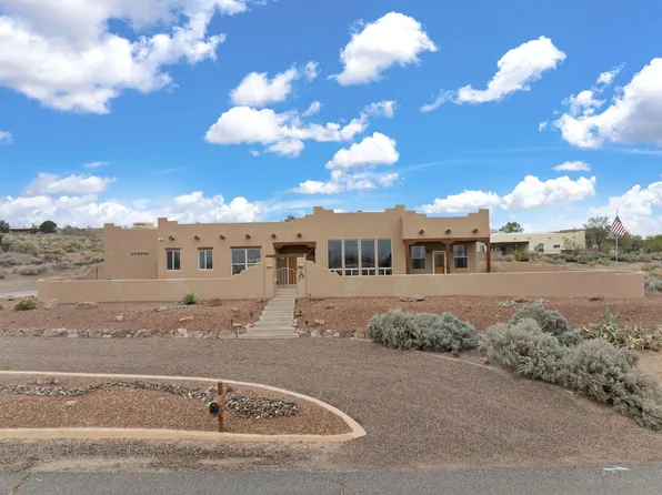 601 Acetin Ct NE, Rio Rancho, NM 87124