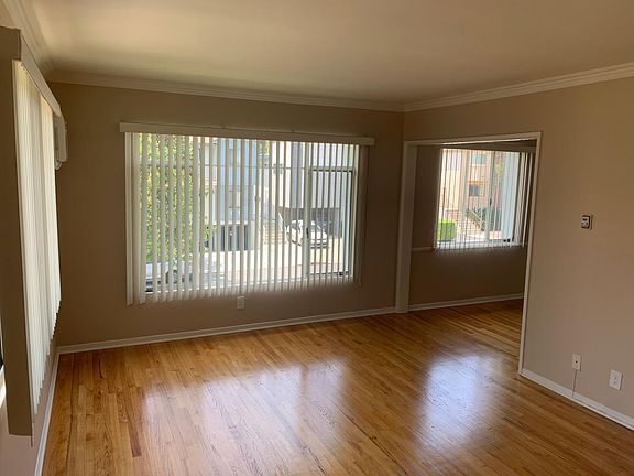 2nd image of 118 N Lamer St APT F