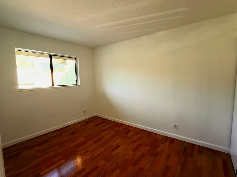 1156 Richmond St — Photo 13