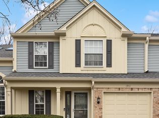 1911 Brighton St, Downers Grove, IL 60516