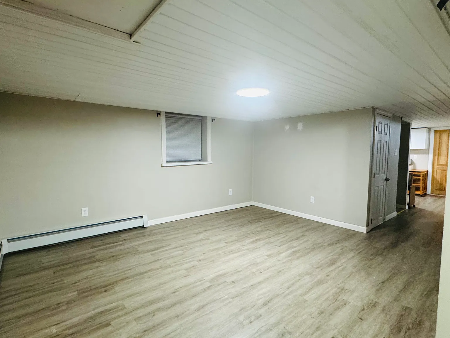 1 bed, 850 sqft, $1,450 — Photo 4