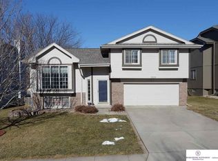 15518 Borman St, Omaha, NE 68138