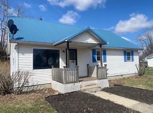 312 S Barclay St, Fairmount, IN 46928