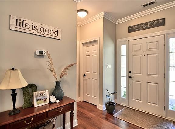 5th image of 7270 Aldwych Ln