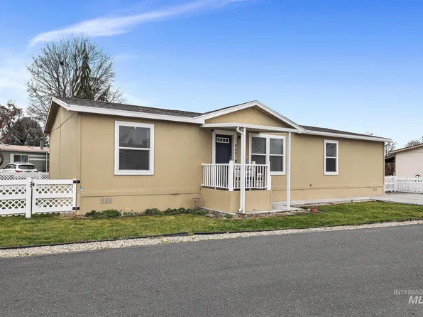 8483 W Irving Ln, Boise, ID 83704