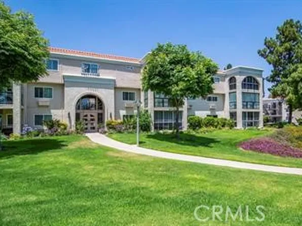 5500 Paseo Del Lago W, Laguna Woods, CA 92637
