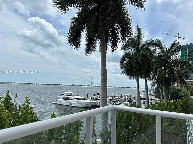 1541 Brickell Ave #B403 — Photo 40