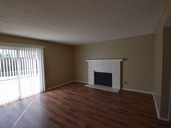 3rd image of 5941 Cynthia St