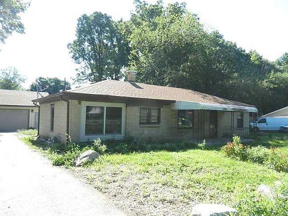 3rd image of 371 N Burke Ave