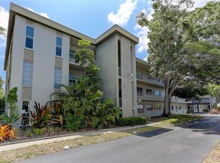 5890 38th Ave N APT 106, Saint Petersburg, FL 33710