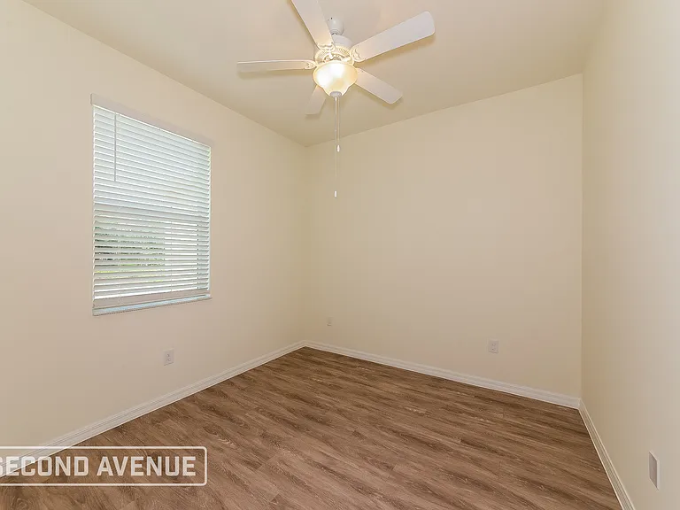 4546 Crowell Ln — Photo 15