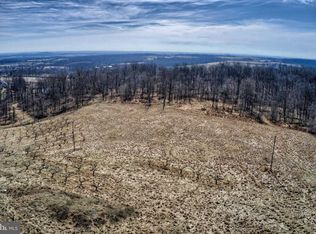 385 Carr Hill Rd, Gettysburg, PA 17325