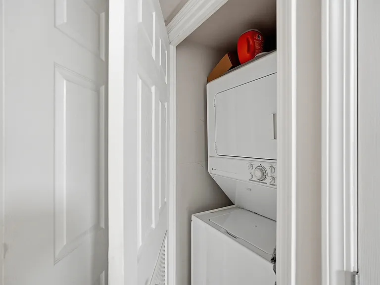 In-Unit Washer/Dryer
