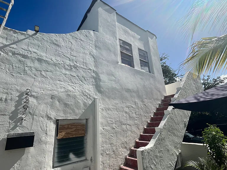 2292 SW 16th Ter #3 — Photo 10
