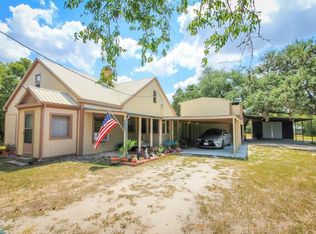 2722 Ellis Rd, Beeville, TX 78102