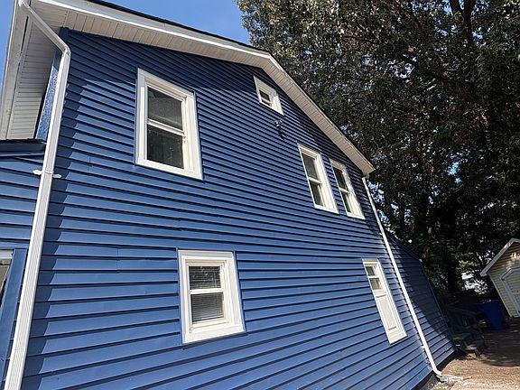 2nd image of 759 32nd St
