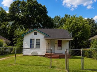 4060 Park St, Beaumont, TX 77705