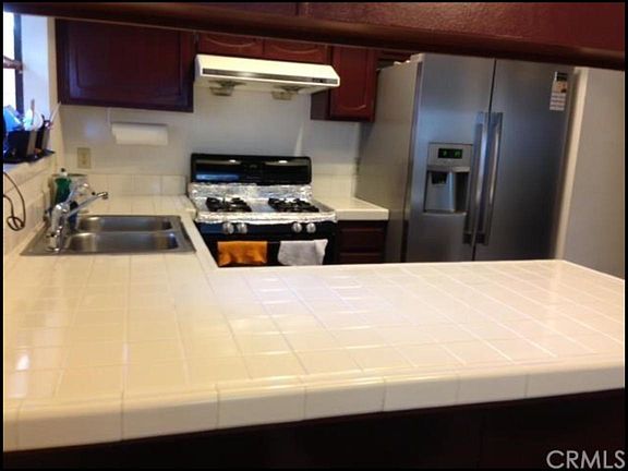 3rd image of 500 E Saxon Ave E