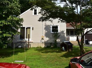 6 Lakeview Ave, West Haven, CT 06516