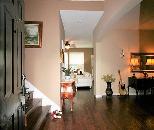 5th image of 1209 Christopher Ln