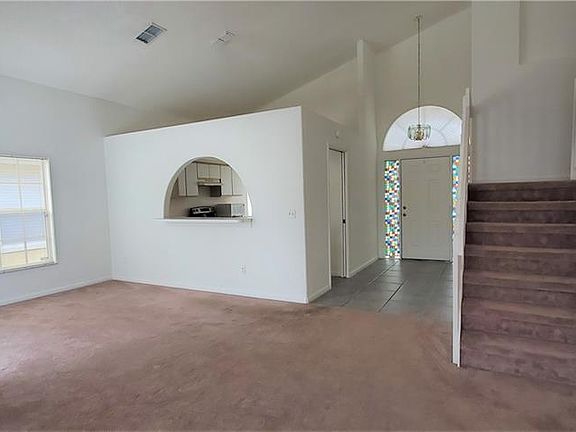 5th image of 16528 Coopers Hawk Ave