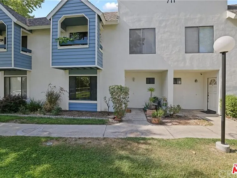 711 Church Pl #2 — Photo 9