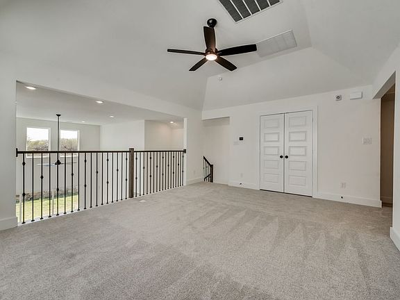 4th image of 850 Adair Rd