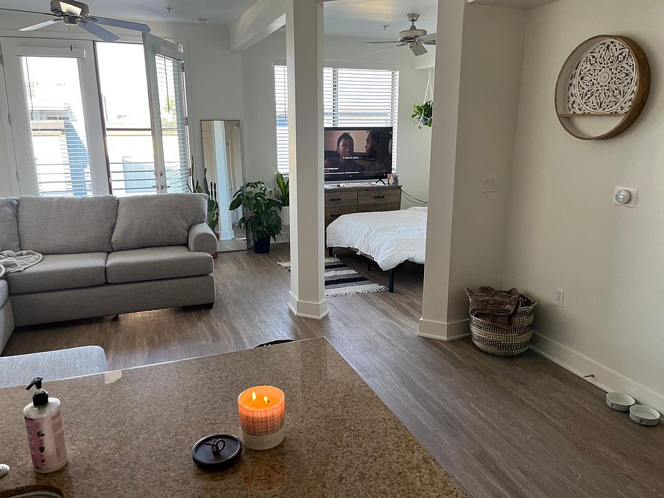 2nd image of 1555 N Campbell Ave #1234