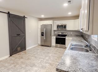 106 Riley Ave, Charlestown, IN 47111