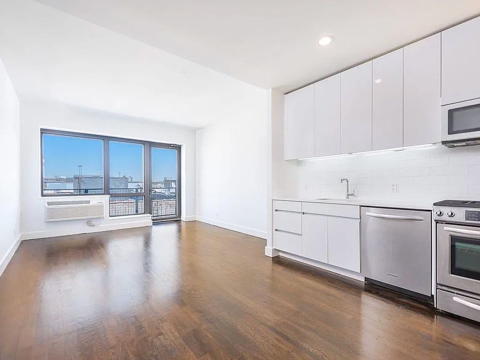 1st image of 11-25 45th Ave #5H