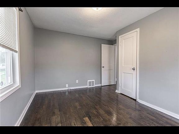 5th image of 6235 Armstrong Ave