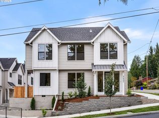 3607 SW Logan St, Portland, OR 97219