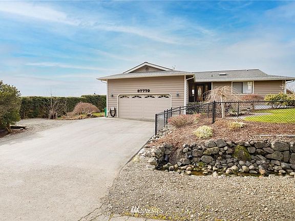 2nd image of 37779 Vista Key Dr NE