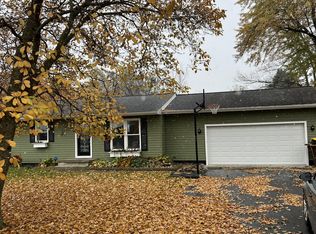 3315 County Line Rd, East Lansing, MI 48823