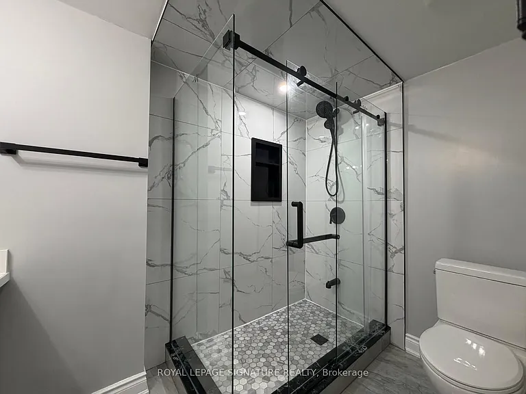 56 Kimbourne Ave #BASEMENT — Photo 4
