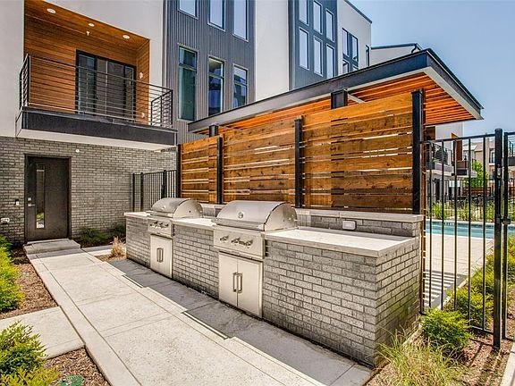 5th image of 2117 N Garrett Ave #104