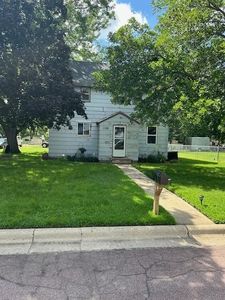 1198 Redding Ave, Windom, MN, 56101
