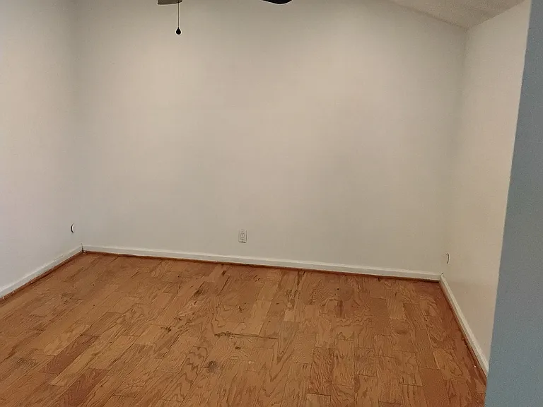 3500 W Manchester Blvd #179 — Photo 22