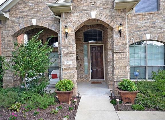4th image of 2912 Kinloch Dr