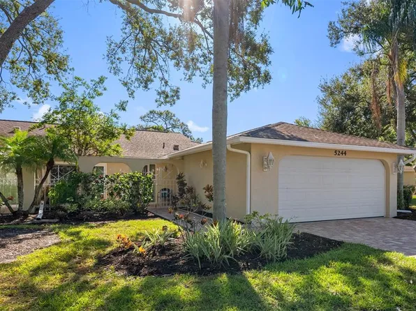 5244 Marsh Field Rd #6, Sarasota, FL 34235