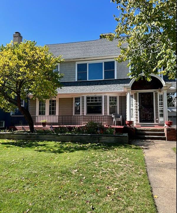 1st image of 1508 W Clifton Blvd