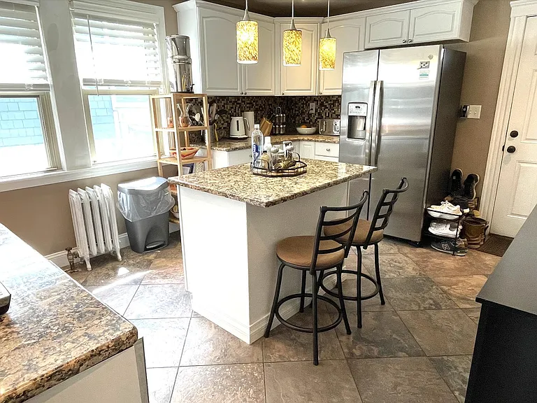 22 Fairfax St #1 — Photo 15
