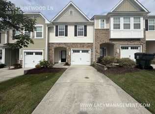 2104 Junewood Ln, Morrisville, NC 27560