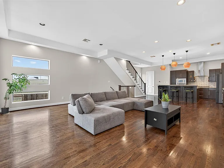 4608 Nett St #C — Photo 16