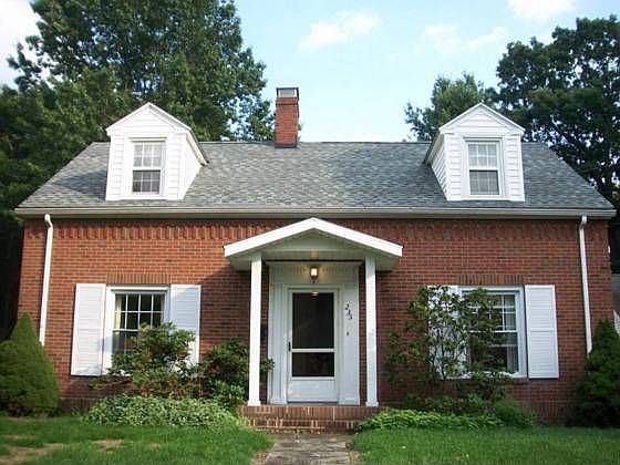 1st image of 235 Whittier Ave