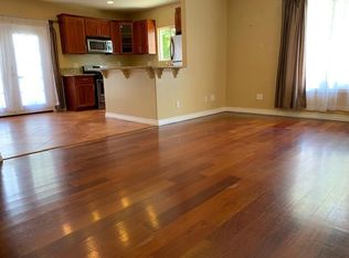 504 Champlain Ave, Pasadena, CA 91103